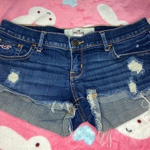 Hollister short